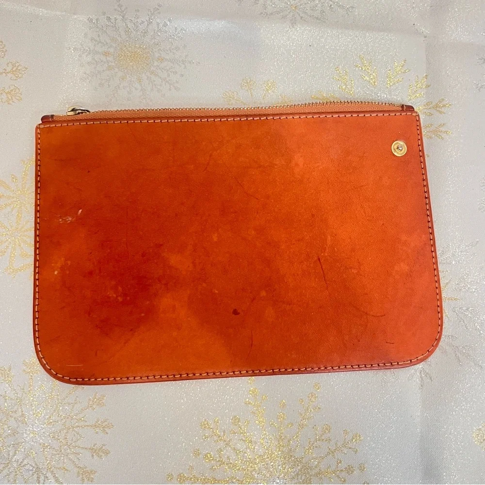 Mansur Gavriel mansur gavriel